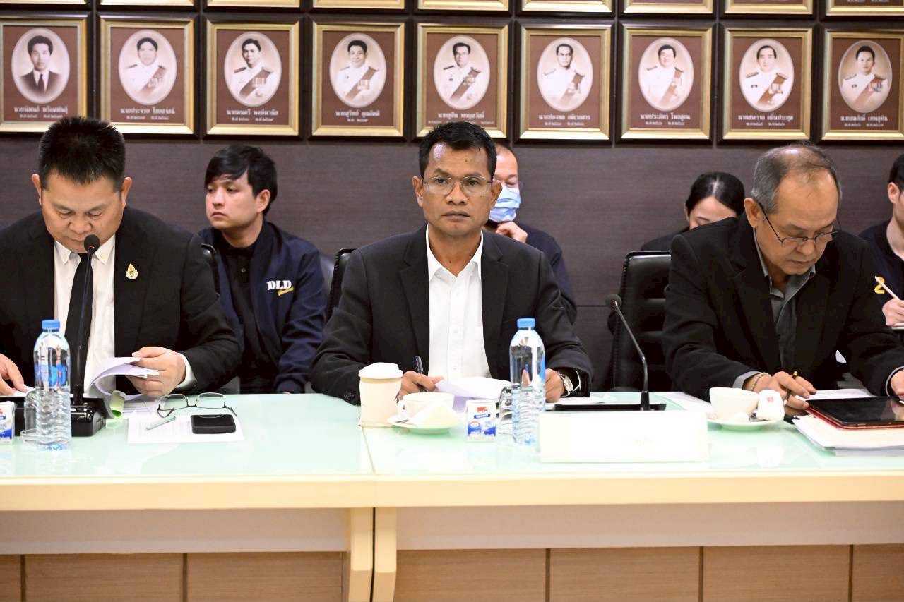 ปลัดเกษตรฯ นั่งหัวโต๊ะถกบอร์ดโคนมฯ เร่งบริหารจัดสรรโควตานำเข้าสินค้านม ปี 2569 อย่างรอบคอบ 6 S 25919518