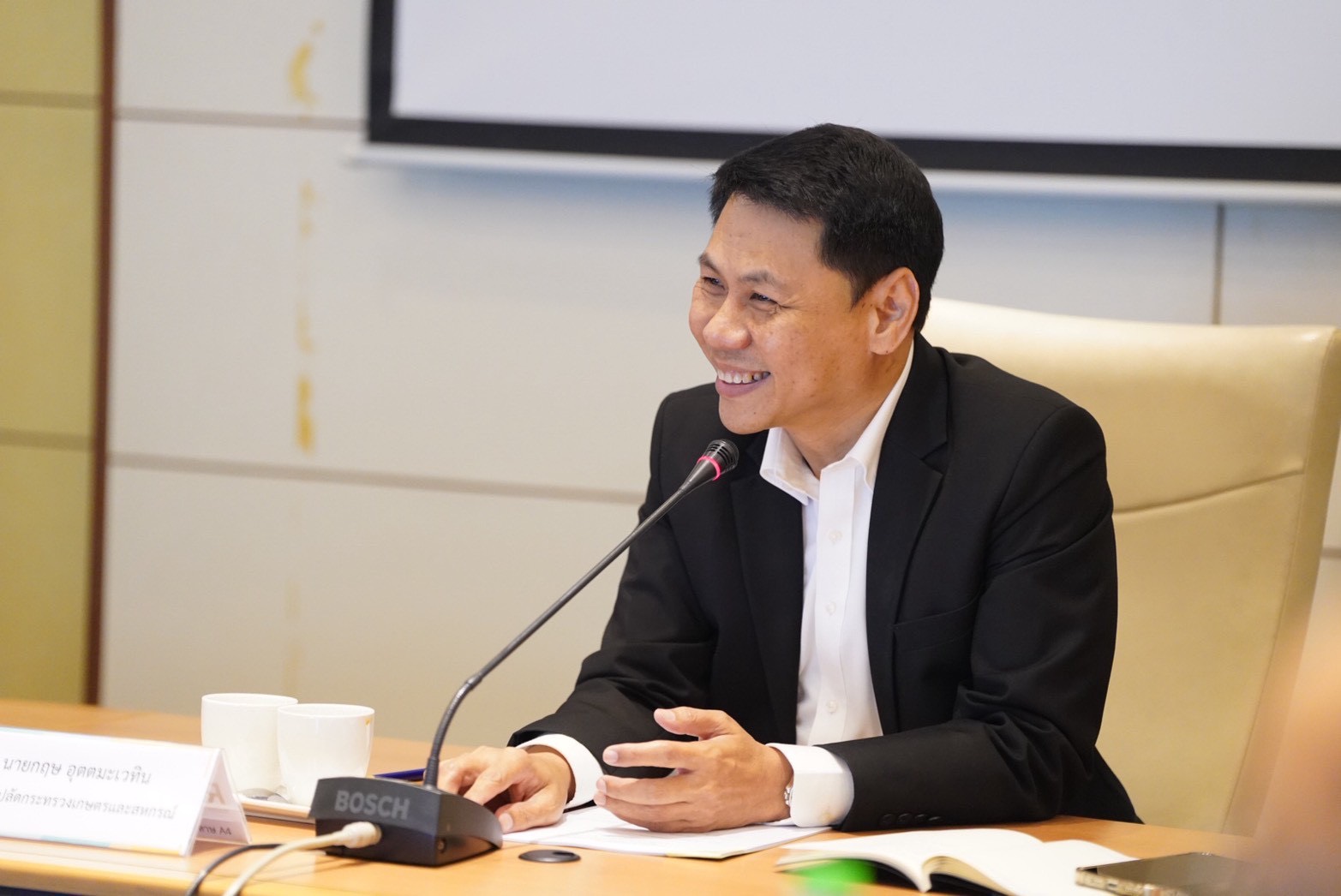 เกษตรฯ หนุน กยท. เดินหน้าโครงการเร่งด่วน เสริมรายได้ สร้างโอกาส ดันตลาดชาวสวนยาง 2 S 25952331