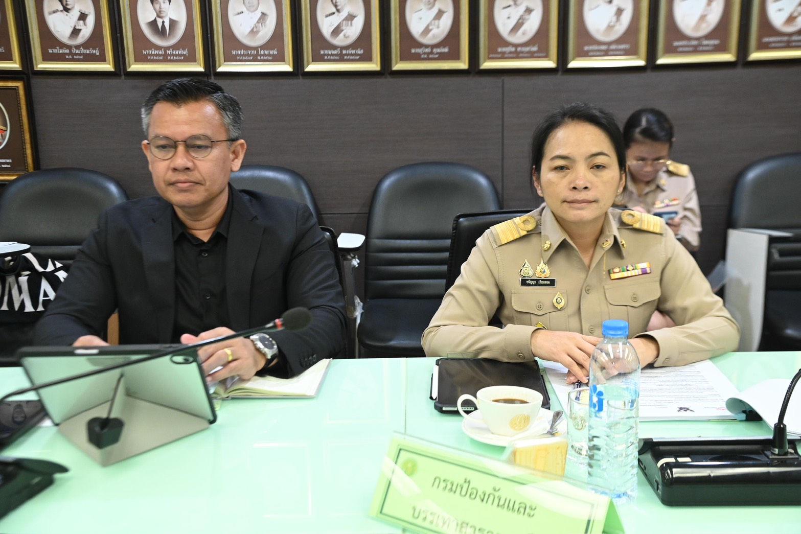 รองปลัดเกษตรฯ ปรับกระบวนทัศน์สู้ PM2.5 ตั้ง 'คลัสเตอร์' คุมเข้มพื้นที่เกษตรทั่วประเทศมุ่งใช้ข้อมูลขับเคลื่อนลดการเผาพื้นที่เกษตรกรรม 5 S 3211268