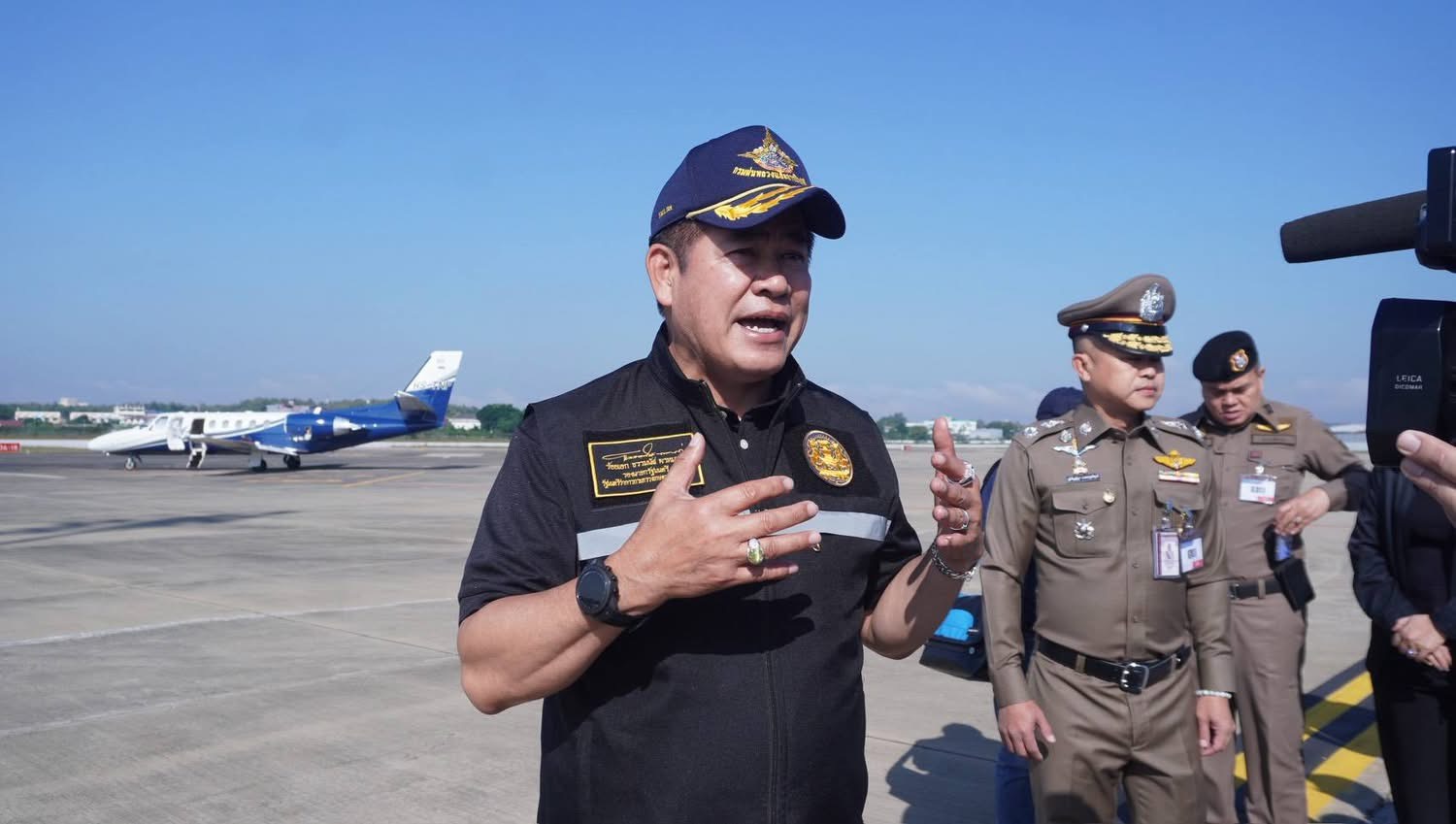 “รมว.ธรรมนัส”ลงพื้นที่ลำปาง เร่งเดินหน้าโครงการ “ประตูระบายน้ำวังบ้านเหล่า”แก้น้ำท่วม–ภัยแล้ง เพิ่มน้ำต้นทุน 4.41 ล้าน ลบ.ม.เอื้อพื้นที่เกษตร 5,775 ไร่ ย้ำนักการเมืองต้องทำงานตลอด ไม่ใช่หายหน้า โผล่มาอีกทีตอนหาเสียง 2 S 3932420