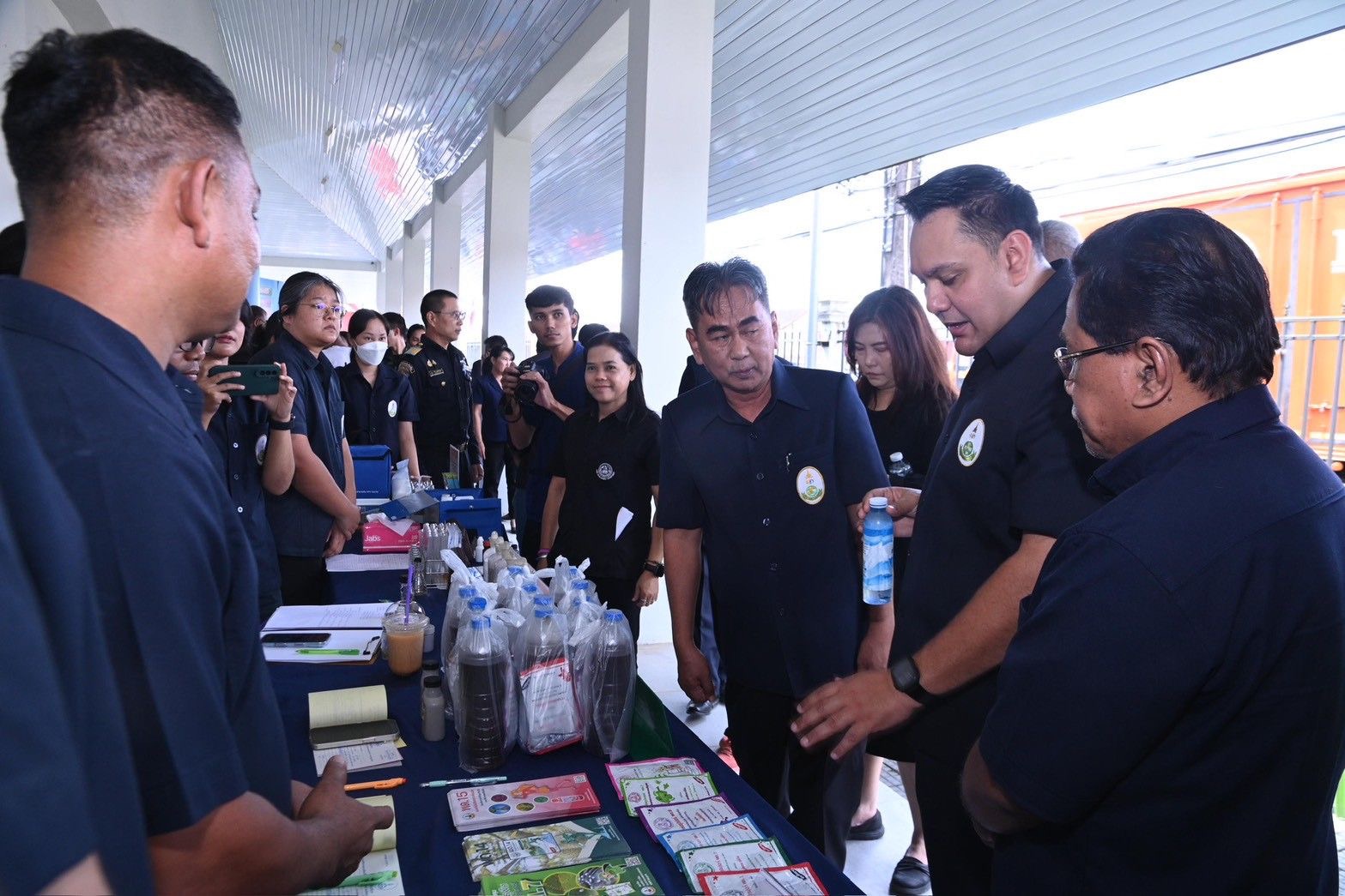 “รมช.อามินทร์” เปิดโครงการคลินิกเกษตรเคลื่อนที่ฯ จ.นราธิวาส เน้นดำเนินงานเชิงรุก เพื่อแก้ไขปัญหาทางการเกษตรครบวงจร 4 S 496836630