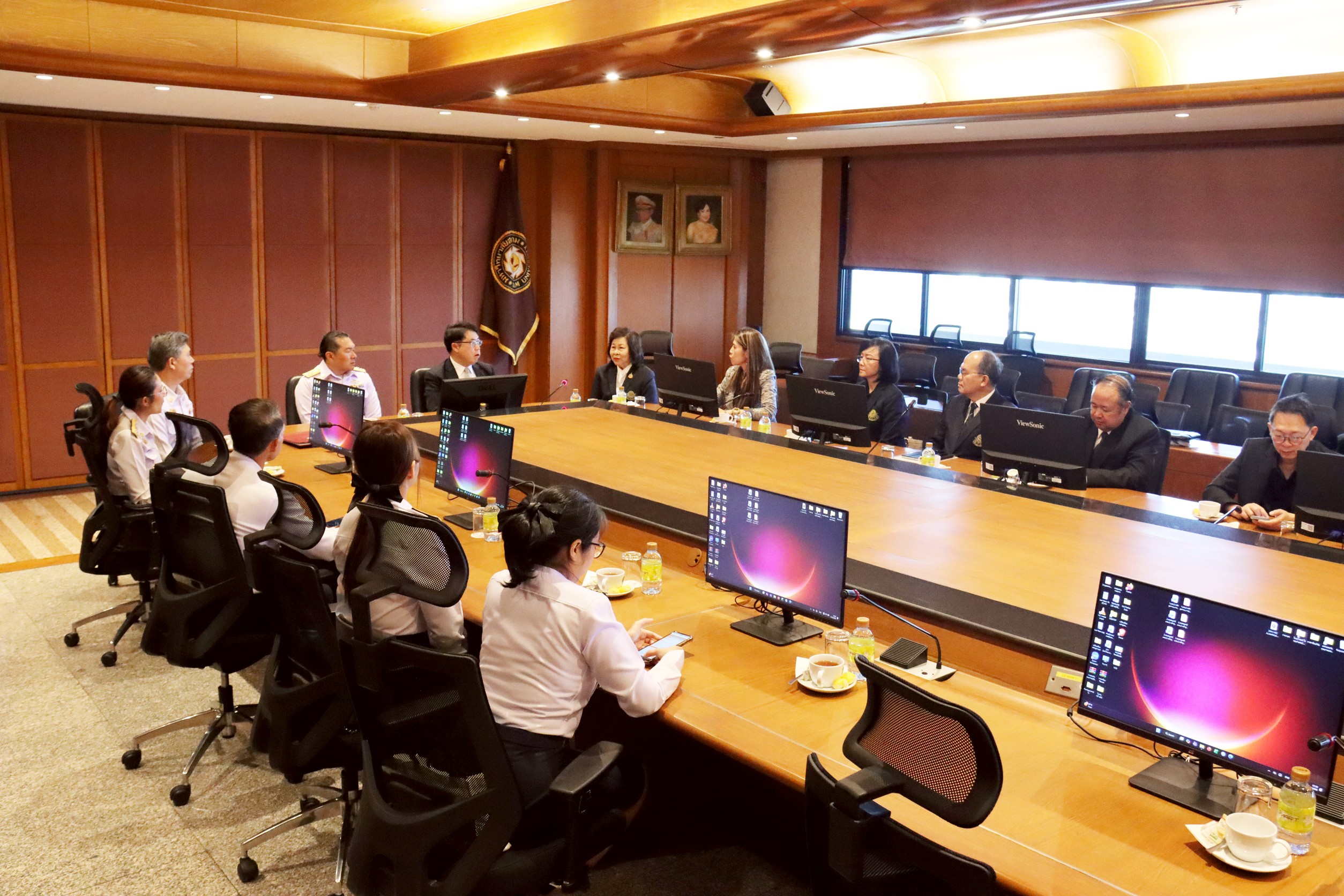 องค์การสะพานปลา (อสป.) ร่วมกับ มหาวิทยาลัยสยาม ลงนาม MOU ขับเคลื่อนความร่วมมือทางวิชาการ ยกระดับงานวิจัย นวัตกรรม และศักยภาพบุคลากร 5 ภาพอสป4